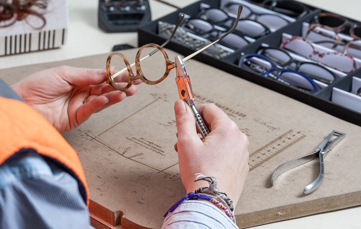 Gafas de segunda mano, un mercado que cada vez llama más la atención de ópticos y clientes Gafas de segunda mano, un mercado que cada vez llama más la atención de ópticos y clientes